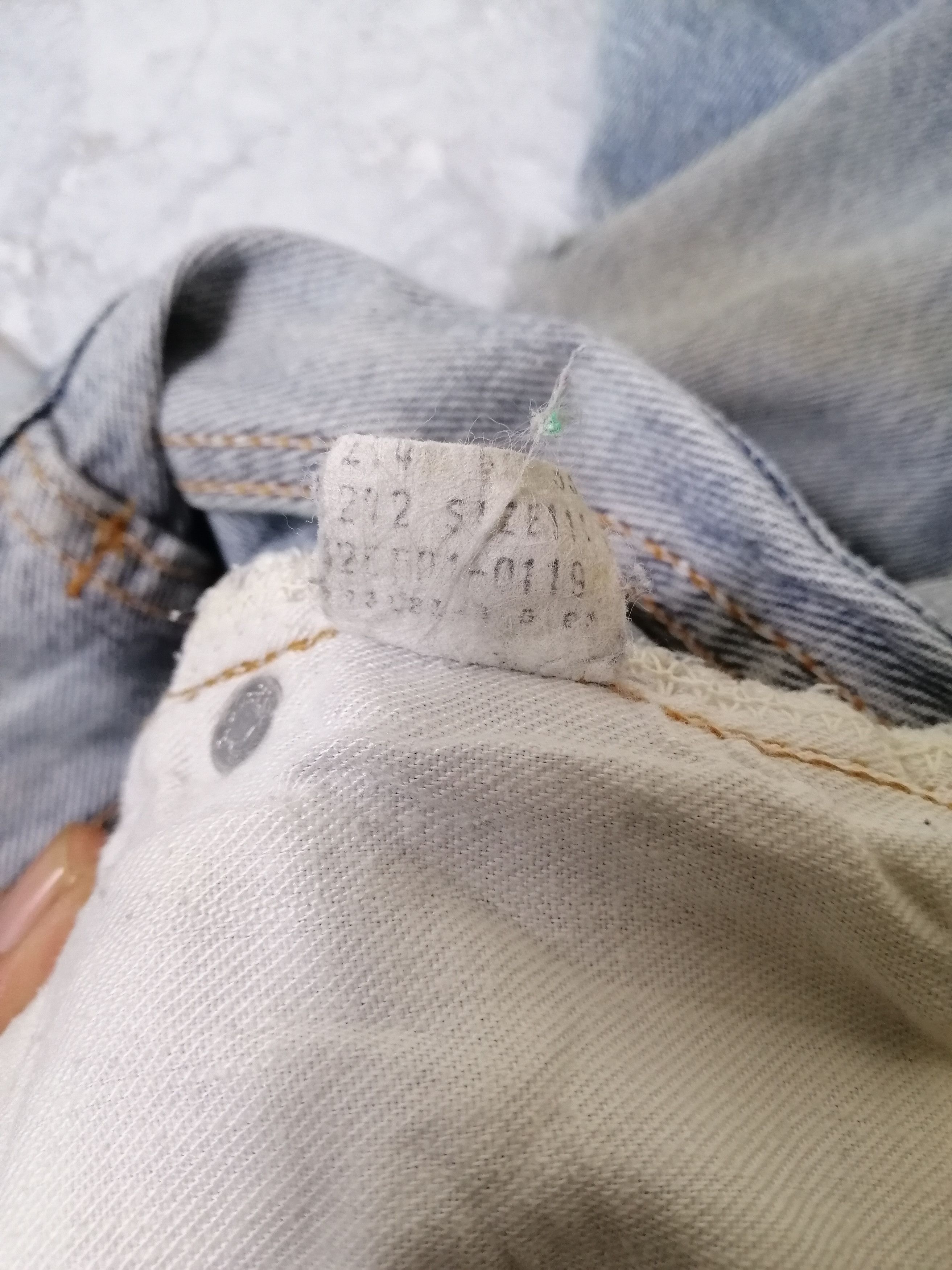 Levi's Vintage Clothing Vintage 501 Levi’s 90s Destroy Ripped Distressed Jeans Size US 30 / EU 46 - 5 Thumbnail