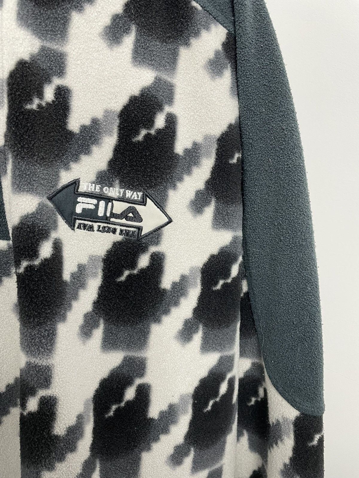 Fila × Vintage Fila vintage fleece magic line Aztec the only way the best Size US XL / EU 56 / 4 - 4 Thumbnail