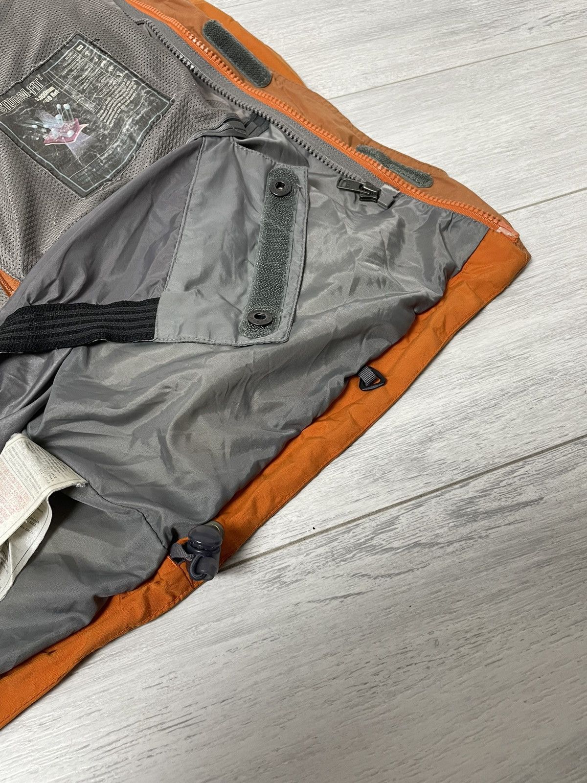 Nike ACG Nike ACG Storm-FIt light jacket orange Size US L / EU 52-54 / 3 - 25 Thumbnail