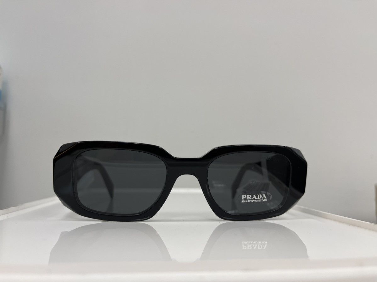 Pre-owned Prada X Vintage New Prada Sunglasses Rectangular Pete Davidson Kardashian In Black