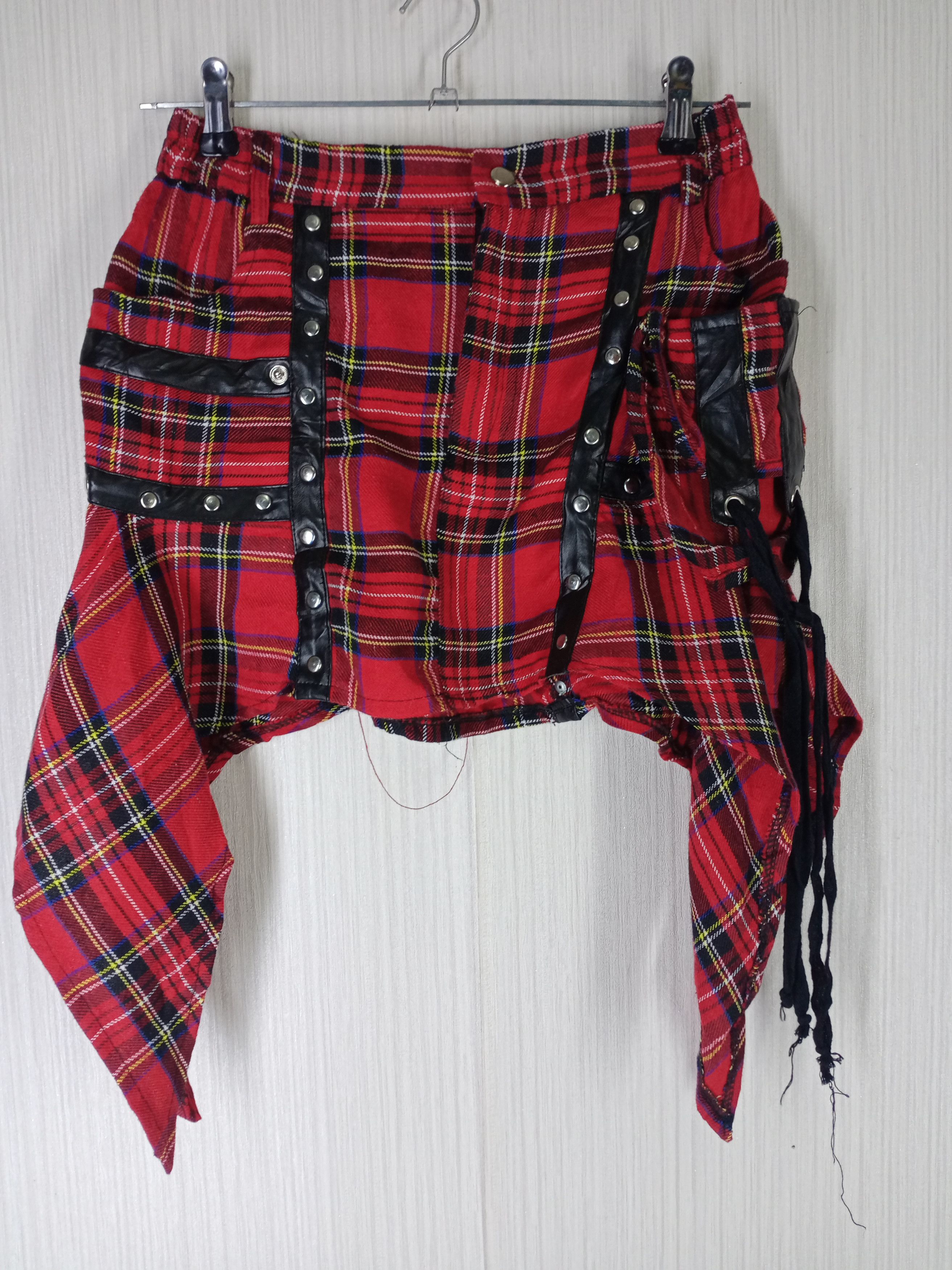 Japanese Brand Japanese Brand Drug Honey Seditionaries Flannel Skirt Size 30" / US 8 / IT 44 - 1 Thumbnail