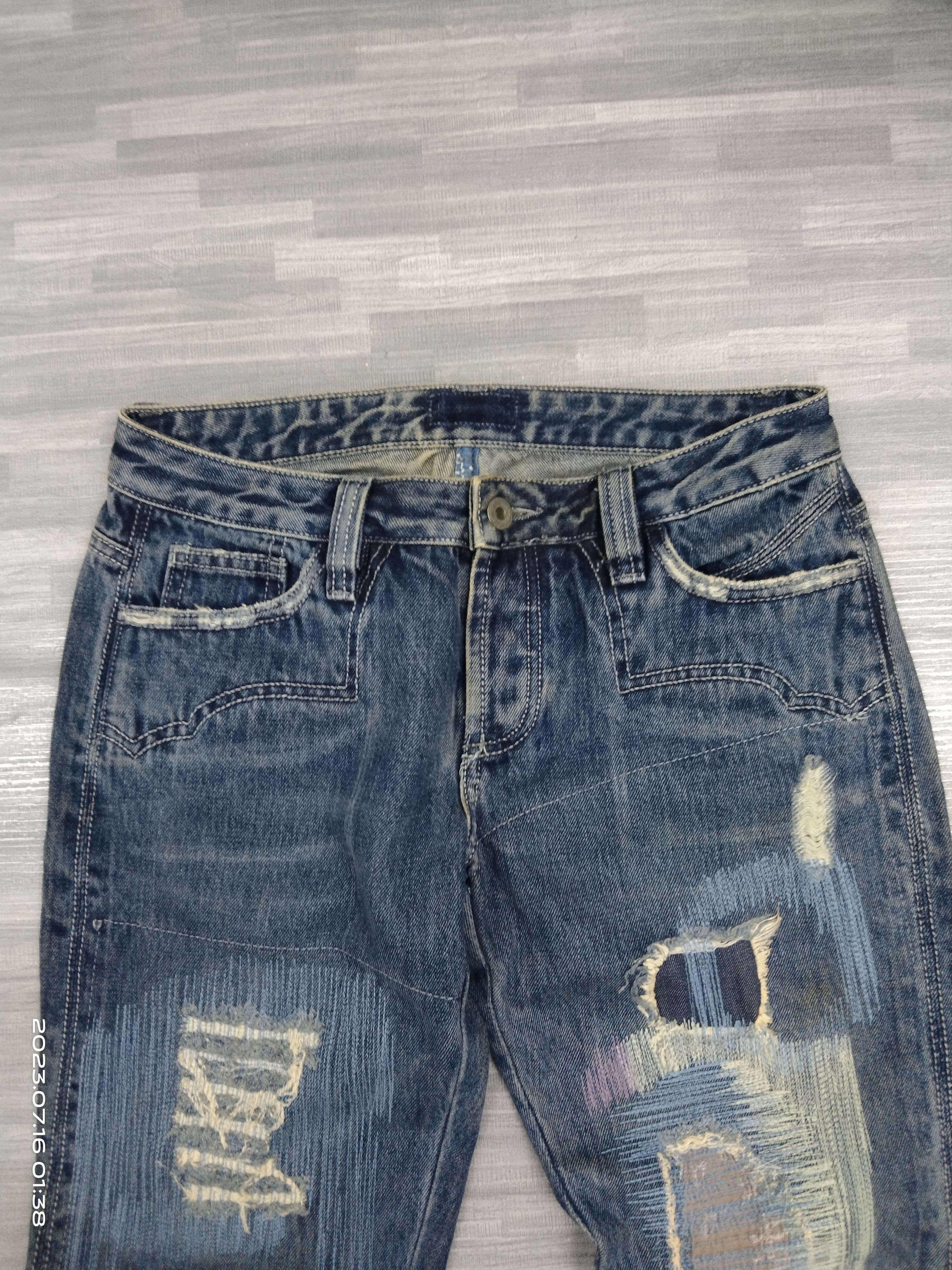 Japanese Brand PACTHWORK FLARE DENIM PANTS Size US 27 - 4 Thumbnail