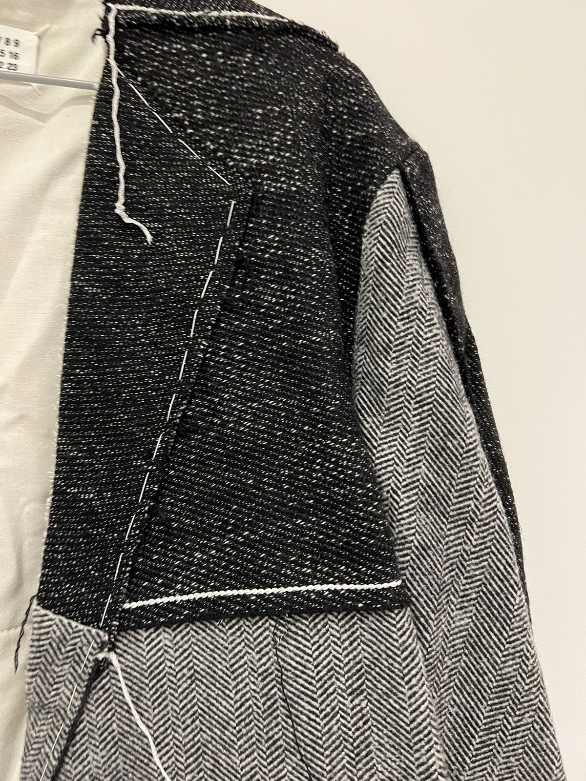 Maison Margiela Margiela patched details coat 52 size Size US L / EU 52-54 / 3 - 13 Thumbnail