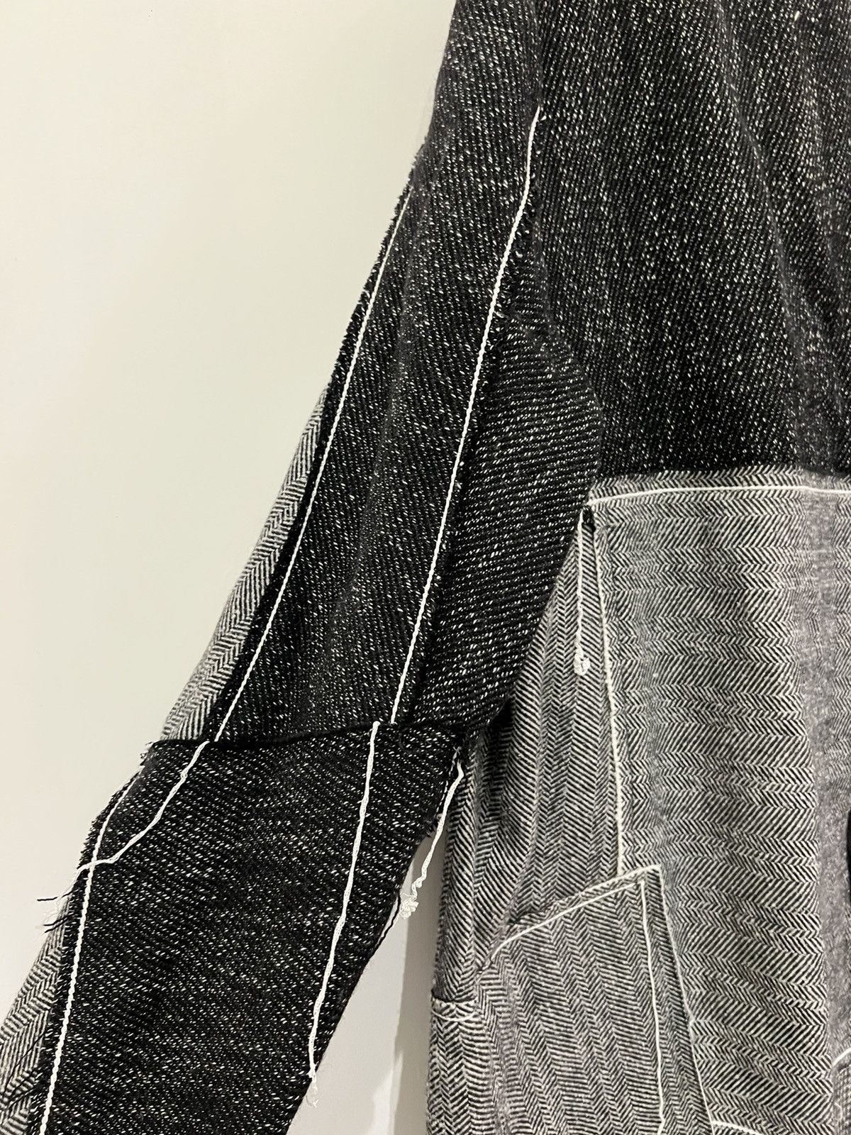 Maison Margiela Margiela patched details coat 52 size Size US L / EU 52-54 / 3 - 15 Thumbnail