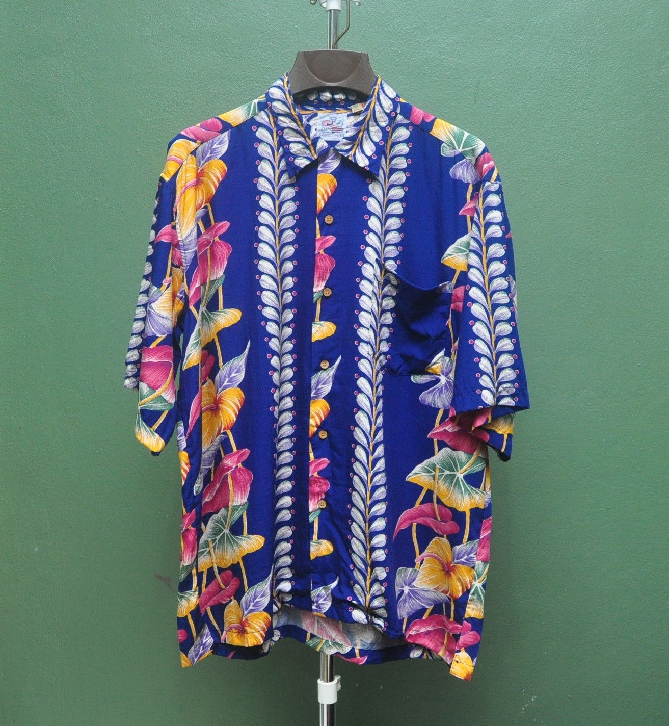 Japanese Brand × Vintage Vintage Champion Warehouse Hawiian Travis Scott Style Size US L / EU 52-54 / 3 - 1 Thumbnail