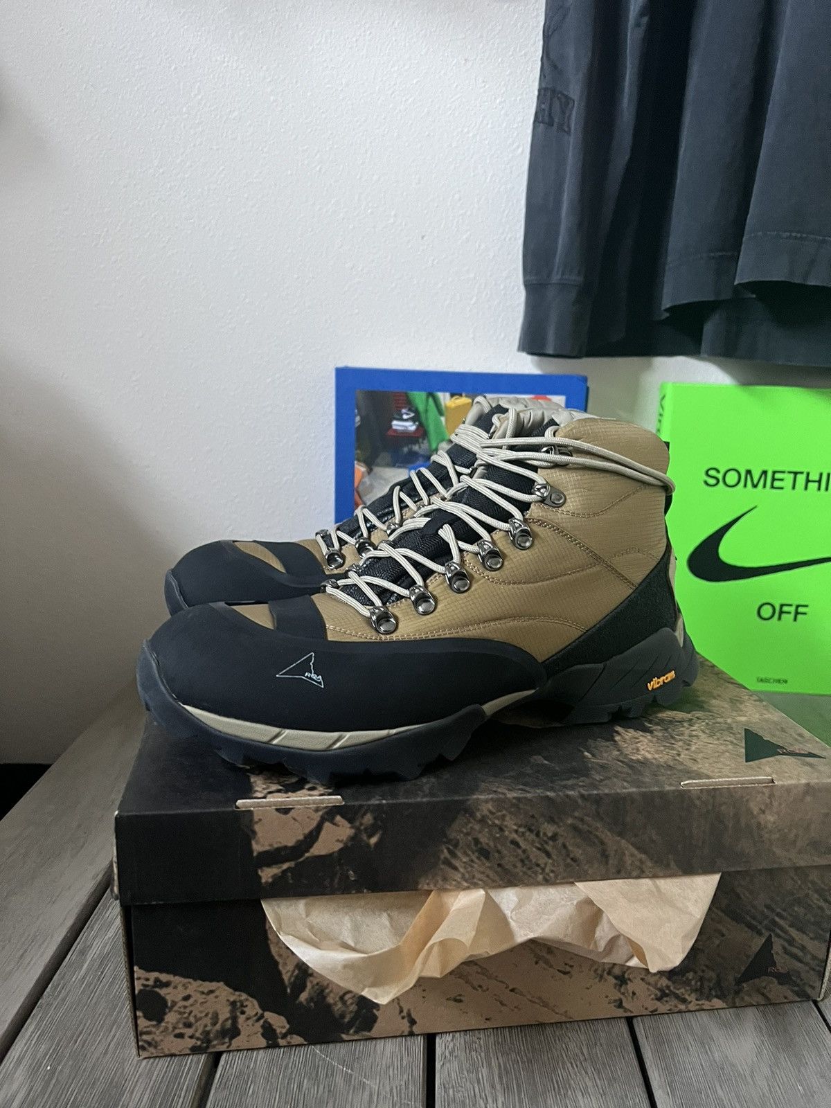 ROA Vibram Andreas Strap Boot in Camel