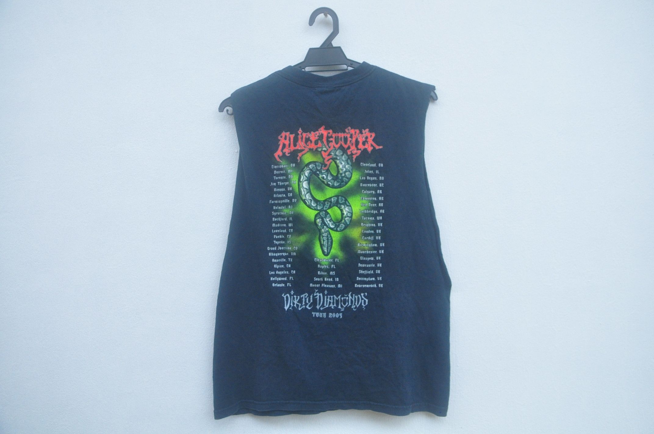 Band Tees × Designer × Japanese Brand Vintage Alice Cooper Dirty Diamonds Tour 2009 Shirt Size US M / EU 48-50 / 2 - 2 Thumbnail