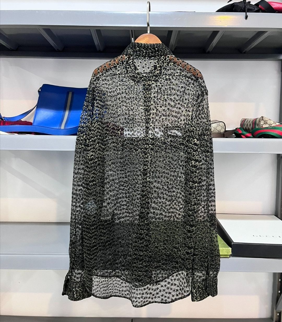 Saint Laurent Paris Saint Laurent Gold silk show shirt Size US XL / EU 56 / 4 - 2 Thumbnail