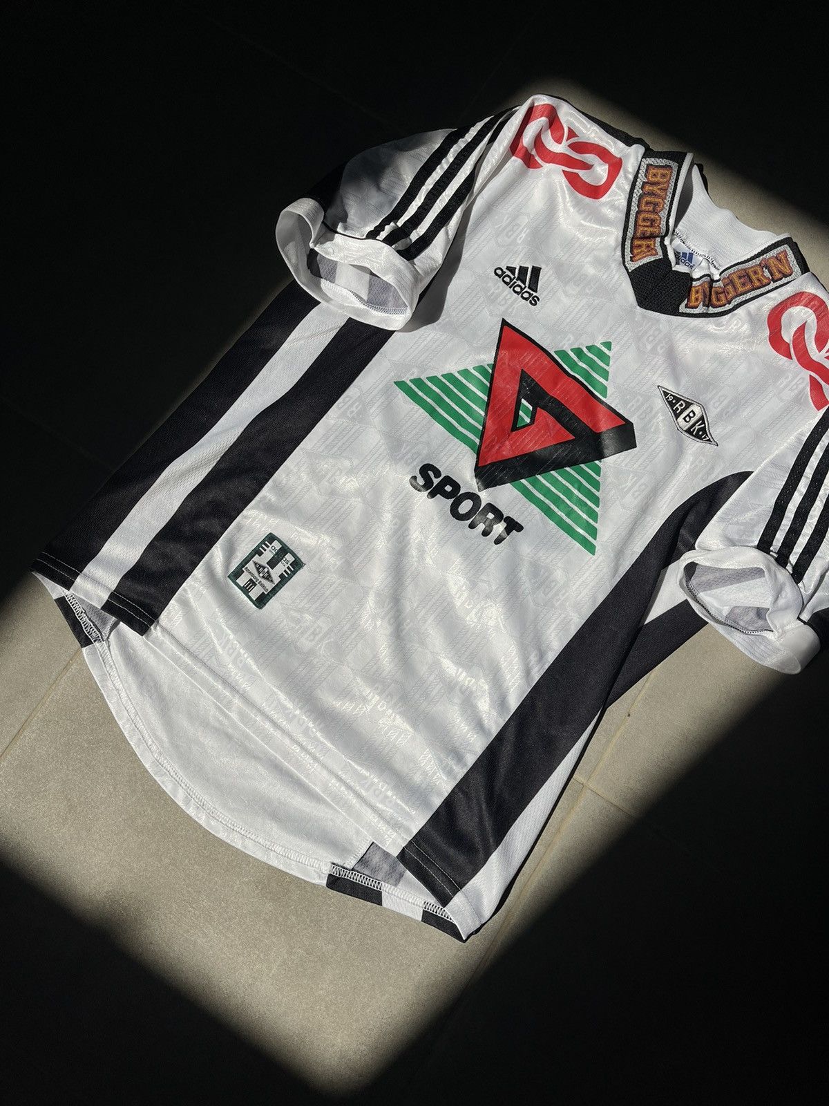 Adidas 90’s Adidas RBK rosenborg vintage rare soccer jersey Size US S / EU 44-46 / 1 - 4 Thumbnail