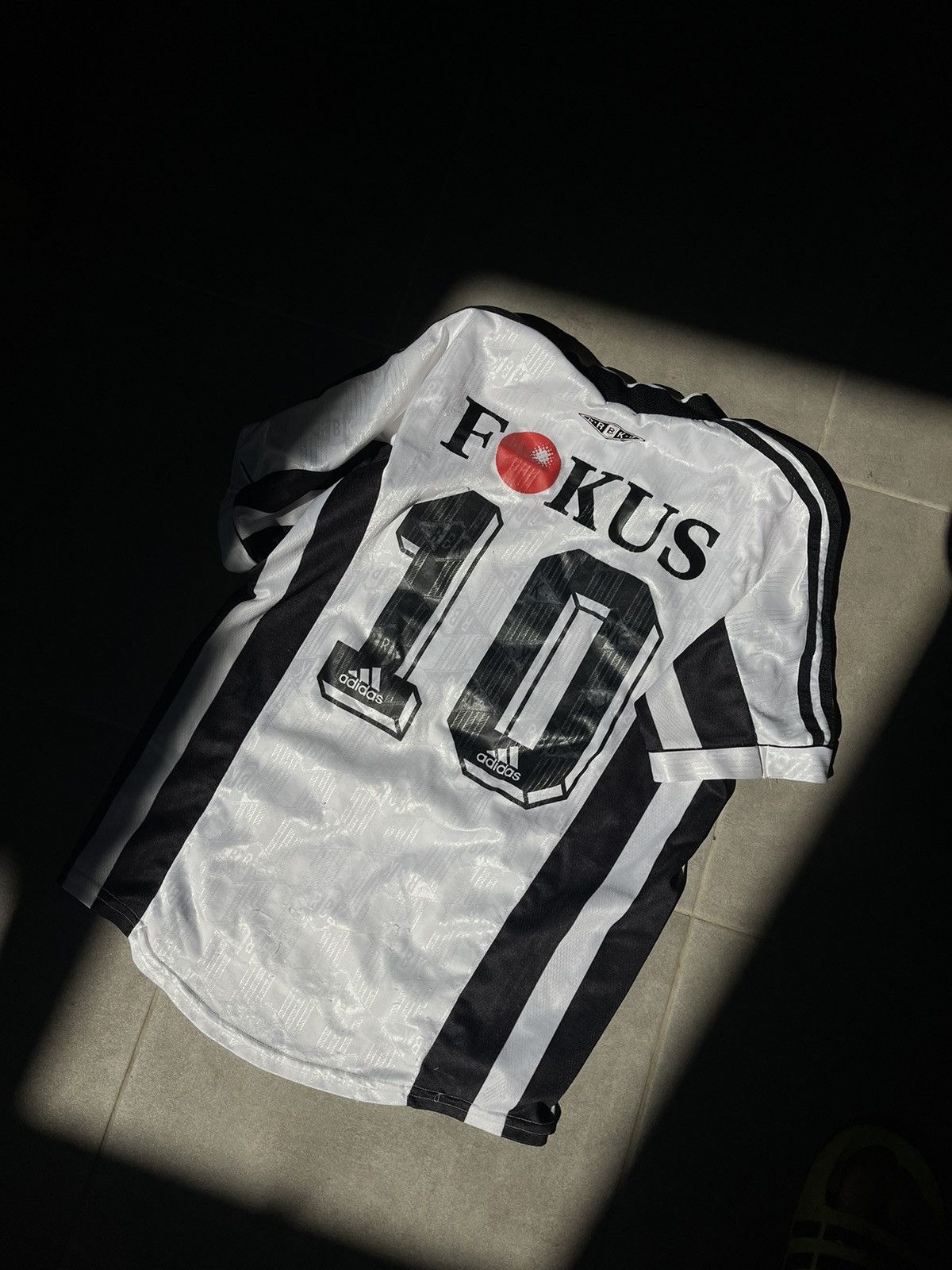 Adidas 90’s Adidas RBK rosenborg vintage rare soccer jersey Size US S / EU 44-46 / 1 - 18 Thumbnail
