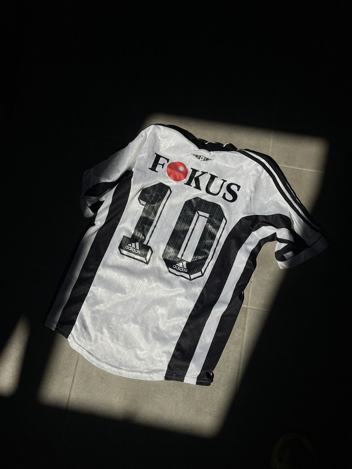 Adidas 90’s Adidas RBK rosenborg vintage rare soccer jersey Size US S / EU 44-46 / 1 - 17 Thumbnail