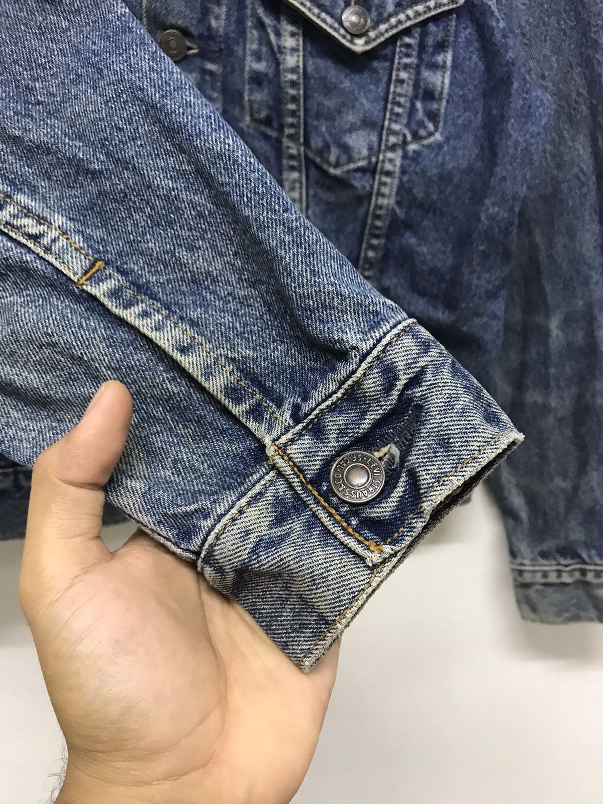 Levi's Vintage Levis Distressed Trucker Jackets Size US S / EU 44-46 / 1 - 5 Thumbnail