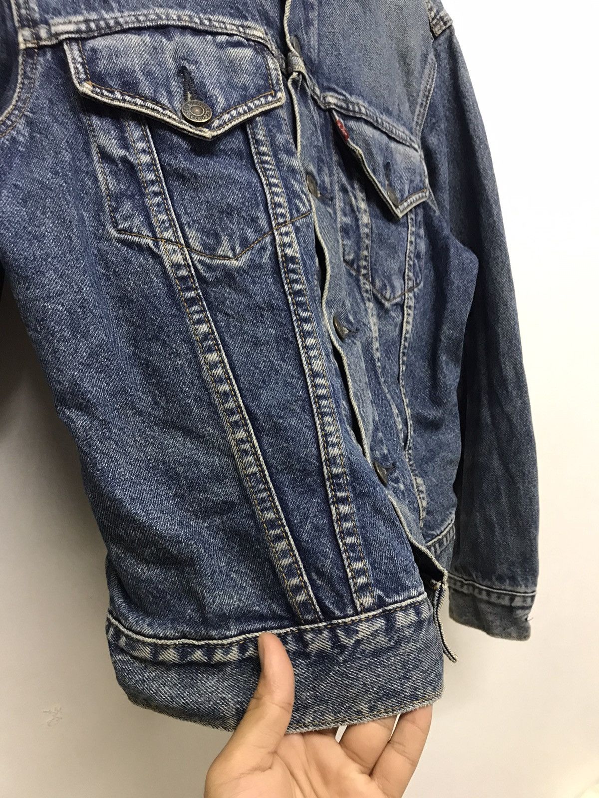 Levi's Vintage Levis Distressed Trucker Jackets Size US S / EU 44-46 / 1 - 8 Thumbnail