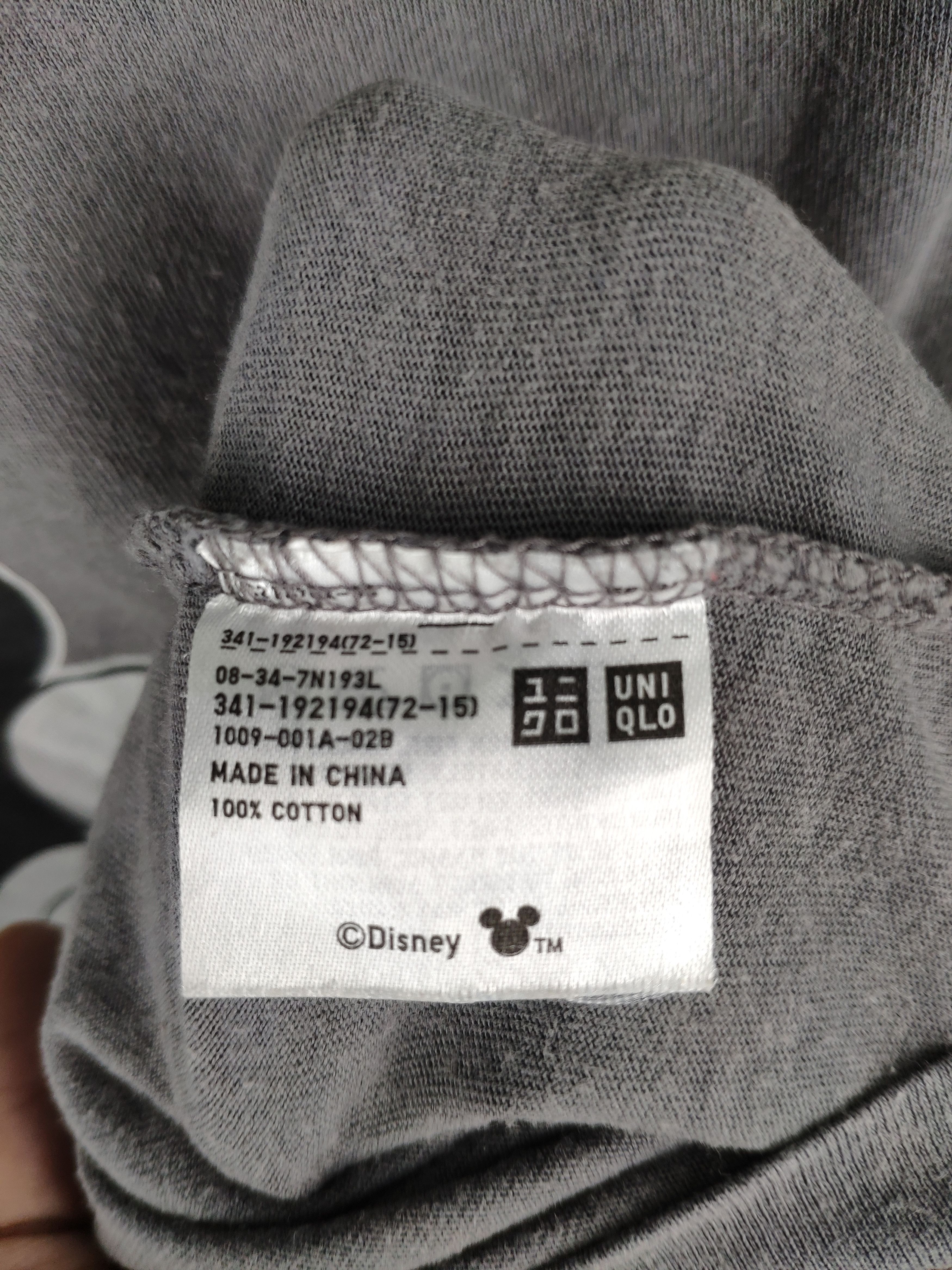 Disney × Japanese Brand Steal 💥 Uniqlo x Mickey Mouse Disney Shirt Size US S / EU 44-46 / 1 - 5 Thumbnail
