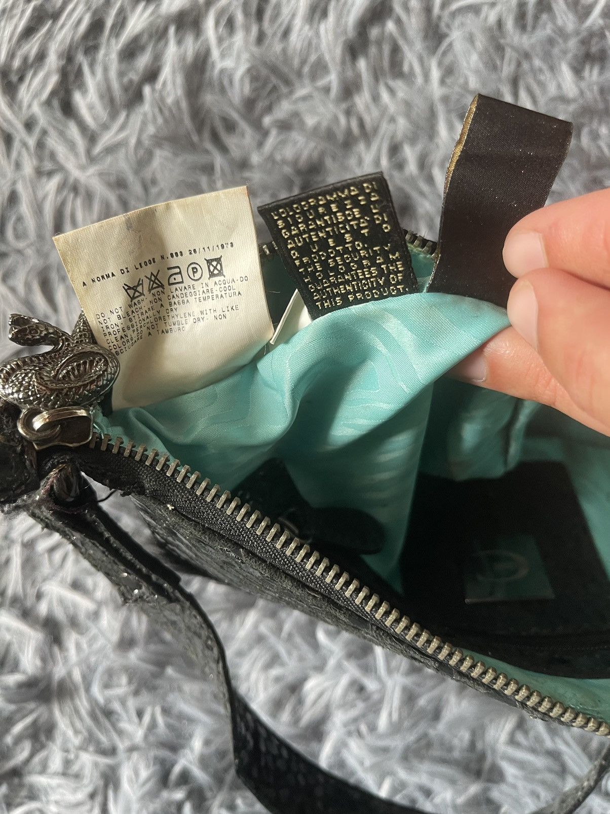 Just Cavalli × Vintage Just Cavalli 00s vtg real fur and leather avant garde bag Size ONE SIZE - 10 Thumbnail