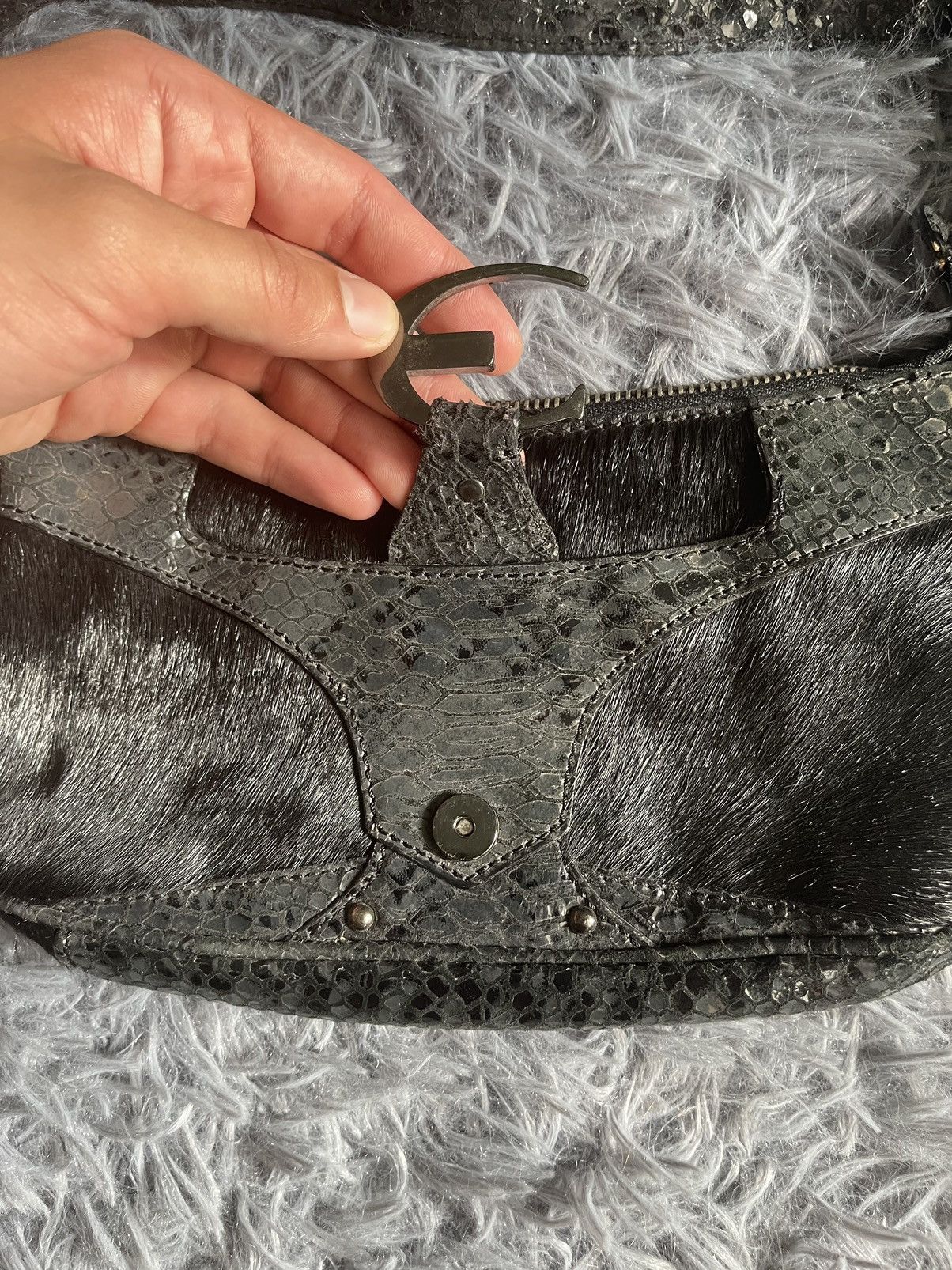 Just Cavalli × Vintage Just Cavalli 00s vtg real fur and leather avant garde bag Size ONE SIZE - 3 Thumbnail