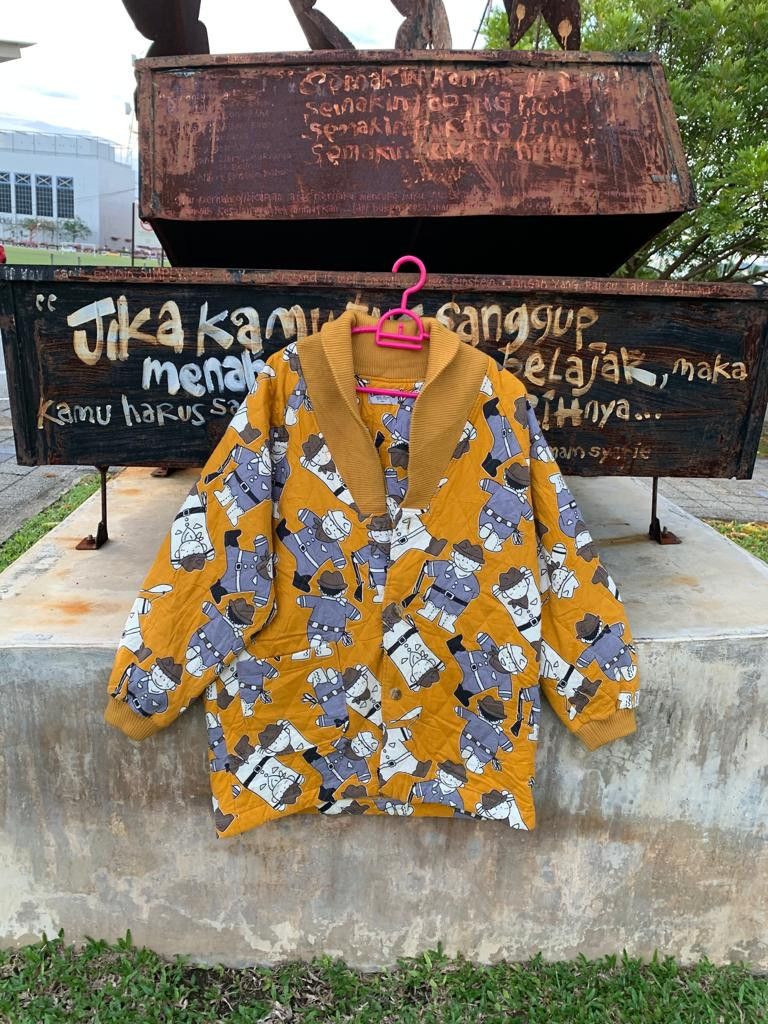 Japanese Brand × Vintage Cardigan button Style full Print Size US M / EU 48-50 / 2 - 1 Thumbnail