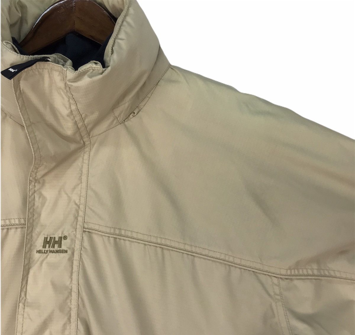 Helly Hansen Vintage Helly Hansen Jacket Zipper Jacket Size US M / EU 48-50 / 2 - 5 Thumbnail