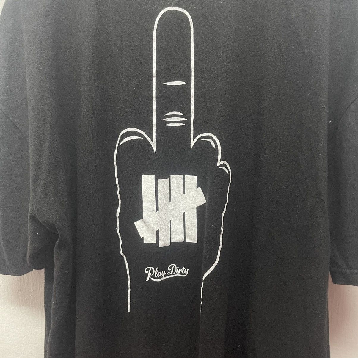 Undefeated Vintage Undefeated Fuck Off Play Dirty Size US L / EU 52-54 / 3 - 5 Thumbnail