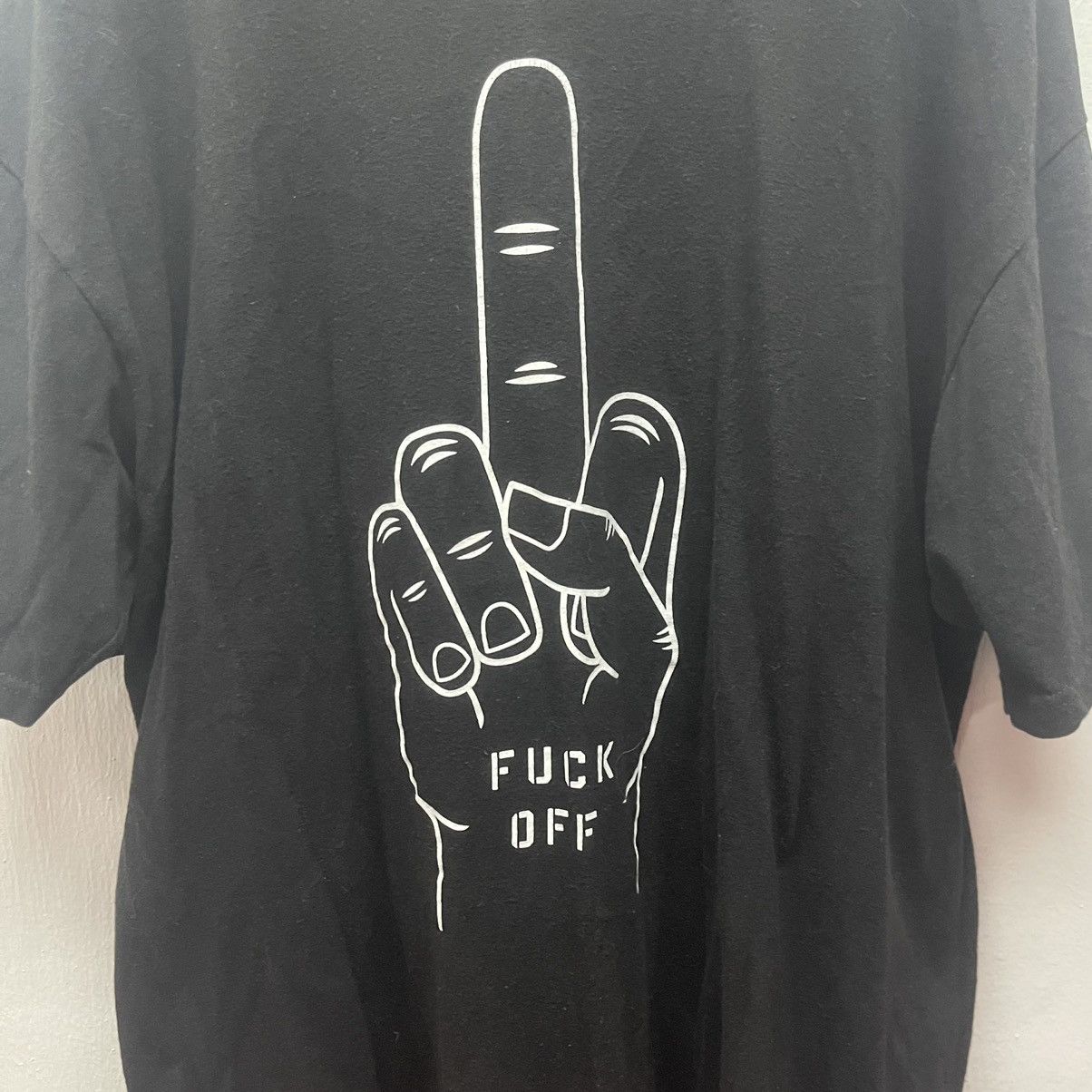Undefeated Vintage Undefeated Fuck Off Play Dirty Size US L / EU 52-54 / 3 - 6 Thumbnail