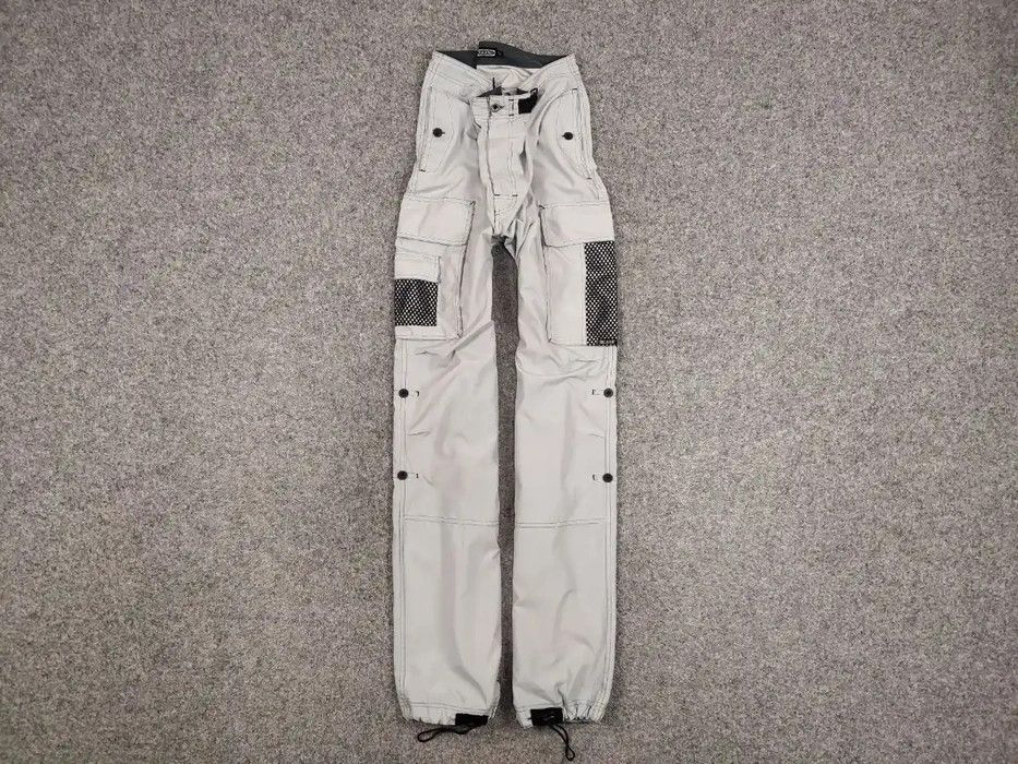 Japanese Brand Vintage 90's Japanese gray Cargo parachute Baggy Light Pants Size US 36 / EU 52 - 1 Thumbnail