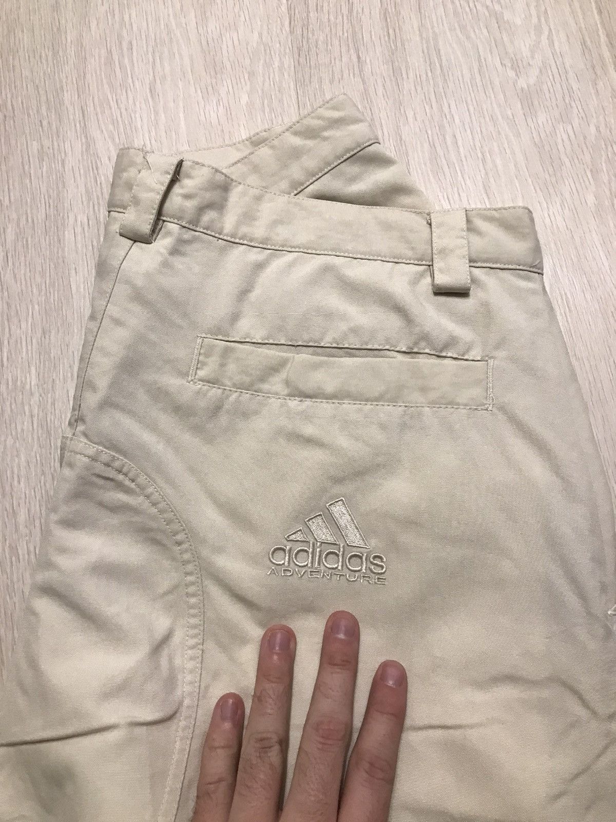 Adidas Vintage Adidas Adventure Shorts size M-32” Size US 32 / EU 48 - 3 Thumbnail