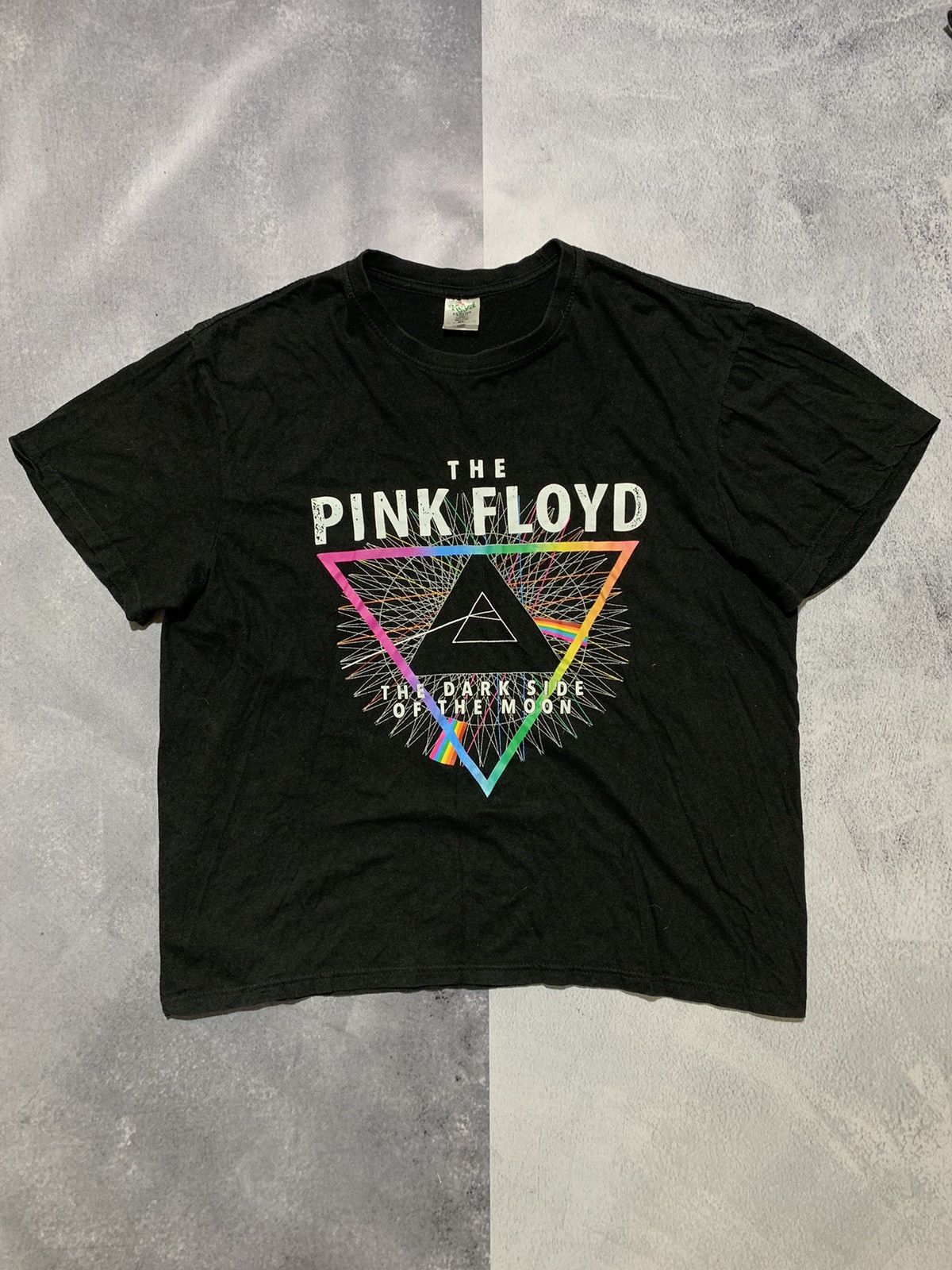 Band Tees Vintage Y2K Pink Floyd band tee Big Logo size XL Size XL / US 12-14 / IT 48-50 - 1 Thumbnail