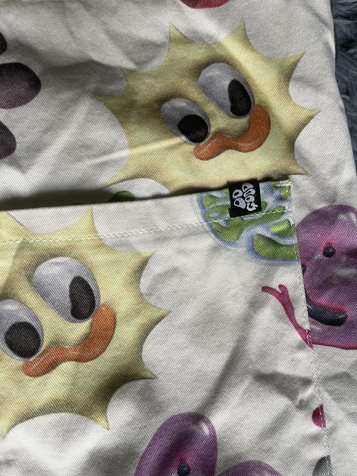 Lazy Oaf Lazy Oaf graphic vest NWT do good art club “grow love” Size US XL / EU 56 / 4 - 3 Thumbnail
