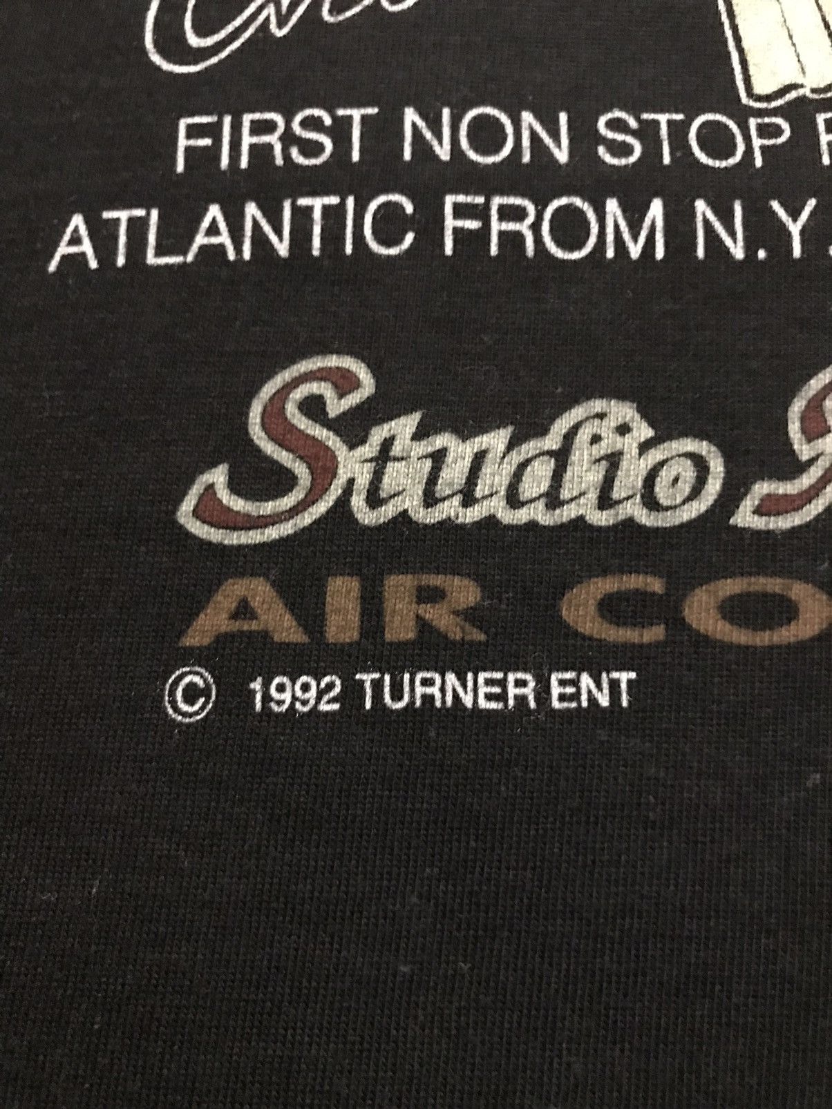 Vintage Vintage 1992 Movies TV Show By Universal Studios T Shirt Size US L / EU 52-54 / 3 - 7 Thumbnail