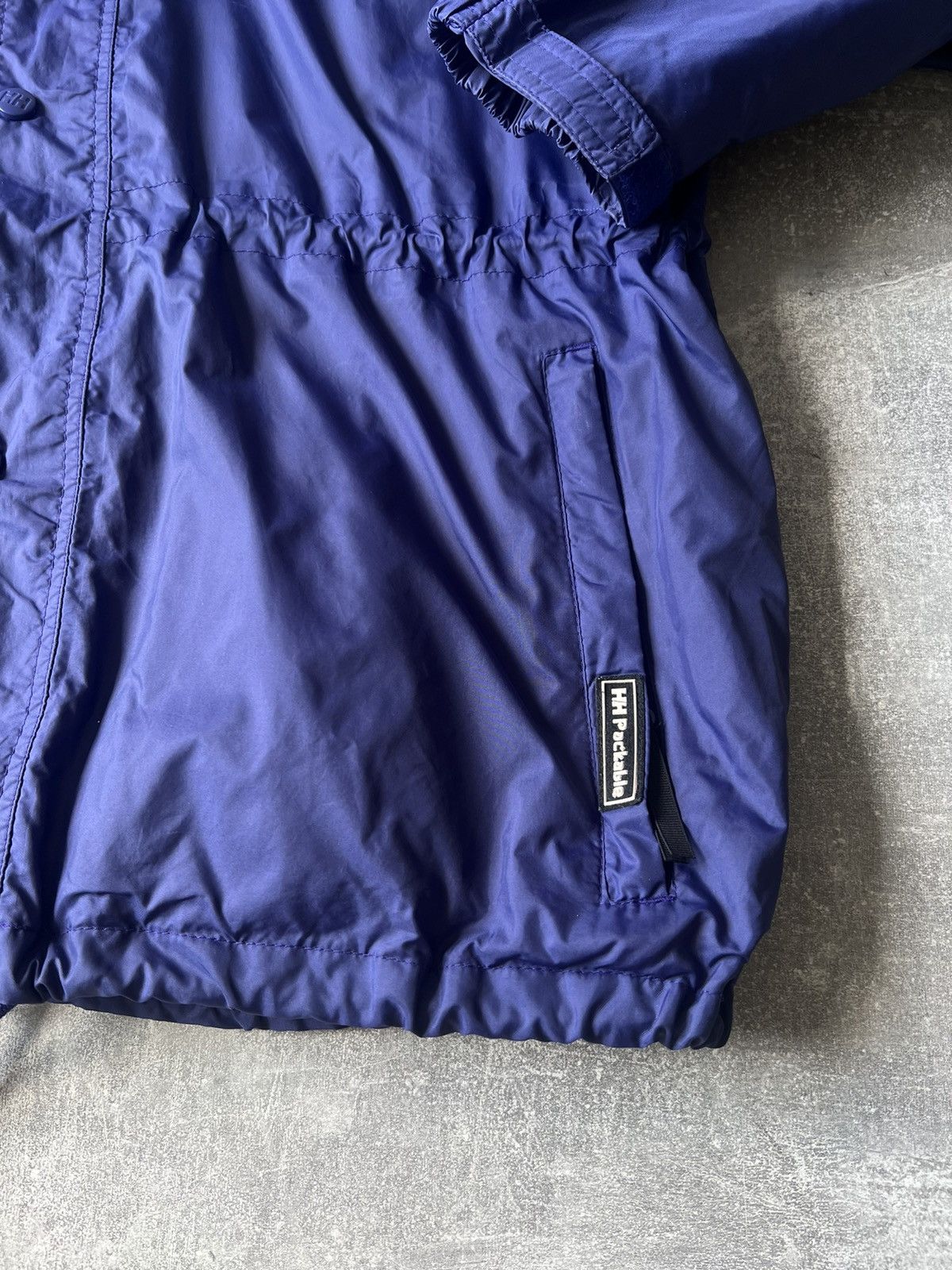 Helly Hansen Vintage Helly Hansen Waterproof Outdoor Jacket Size L - XL Size US L / EU 52-54 / 3 - 4 Thumbnail