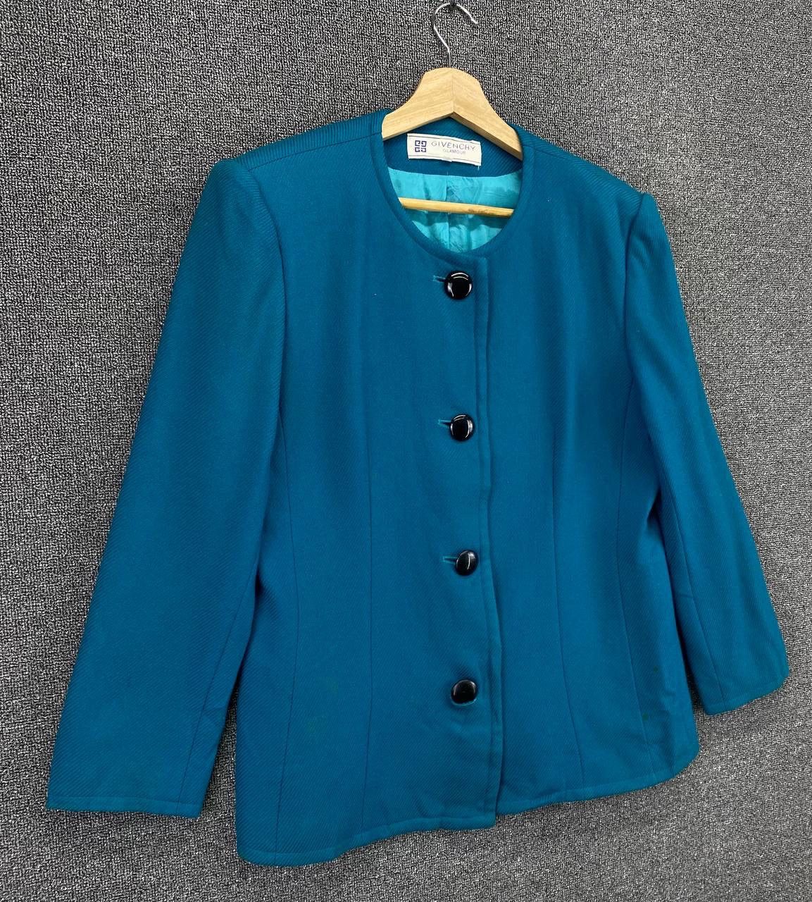 Givenchy Vintage Givenchy Glamour Button Up Coat Cardigan Jacket Size M / US 6-8 / IT 42-44 - 2 Thumbnail