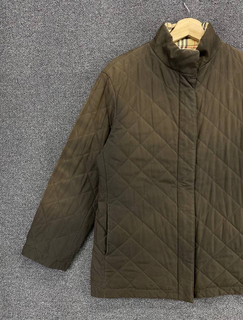 Burberry Vintage Burberry Nova Check Reversible Quilted Jacket Size XS / US 0-2 / IT 36-38 - 9 Thumbnail