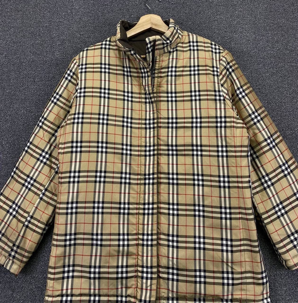 Burberry Vintage Burberry Nova Check Reversible Quilted Jacket Size XS / US 0-2 / IT 36-38 - 4 Thumbnail
