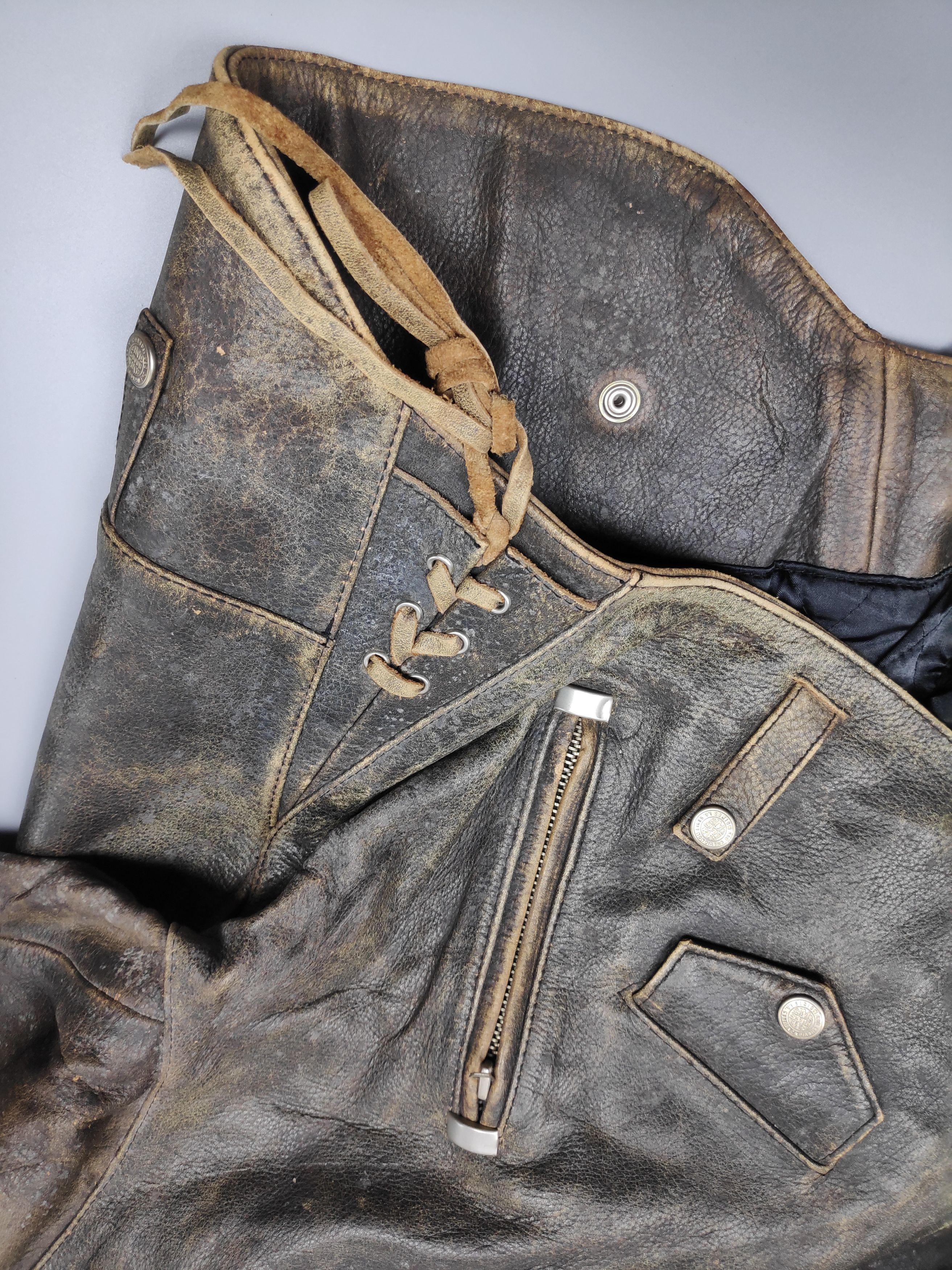 Chevignon VINTAGE LEATHER JACKET CHEVIGNON Size US S / EU 44-46 / 1 - 14 Thumbnail