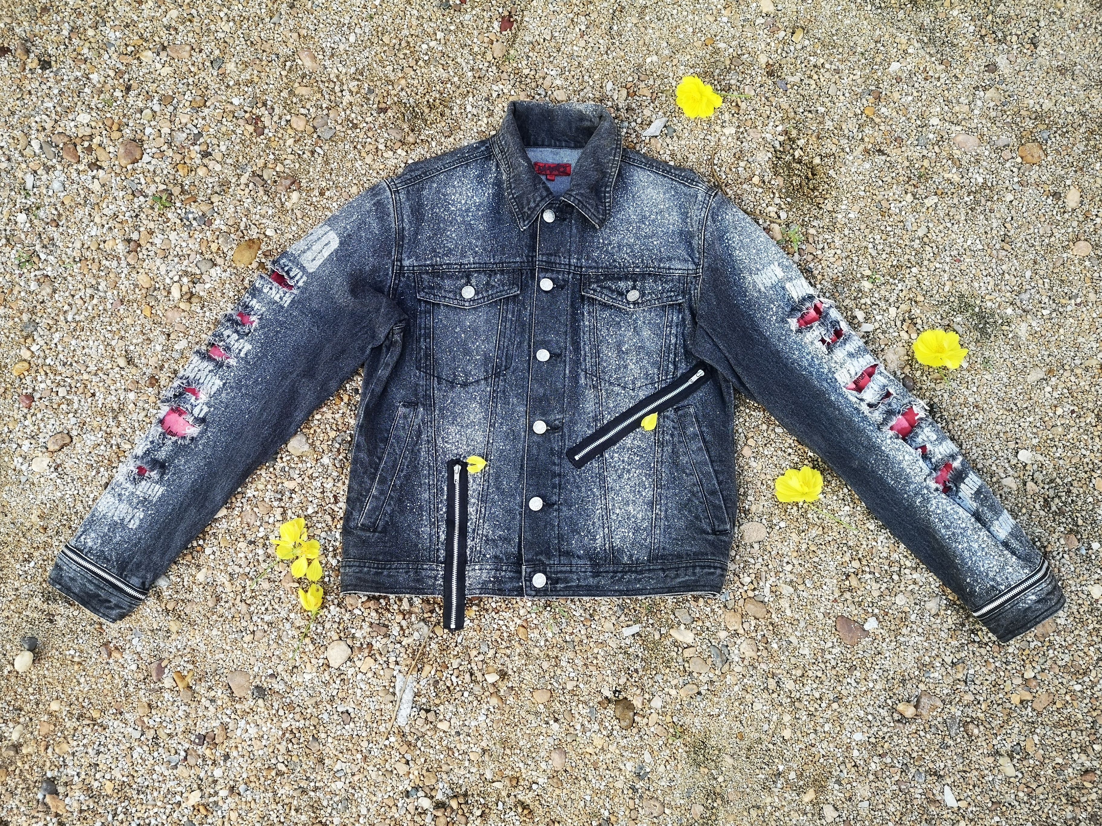 Seditionaries × Vintage MAD Distress Denim Jacket Size US S / EU 44-46 / 1 - 1 Thumbnail