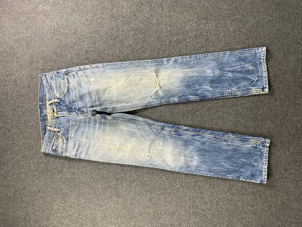 19th-century Levi's jeans found in mine shaft sell for more than