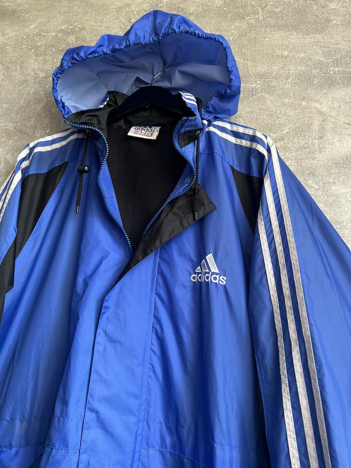 Vintage 90s Vintage Adidas Blue Big Logo Windbreaker Jacket Size XL Size US XL / EU 56 / 4 - 2 Thumbnail