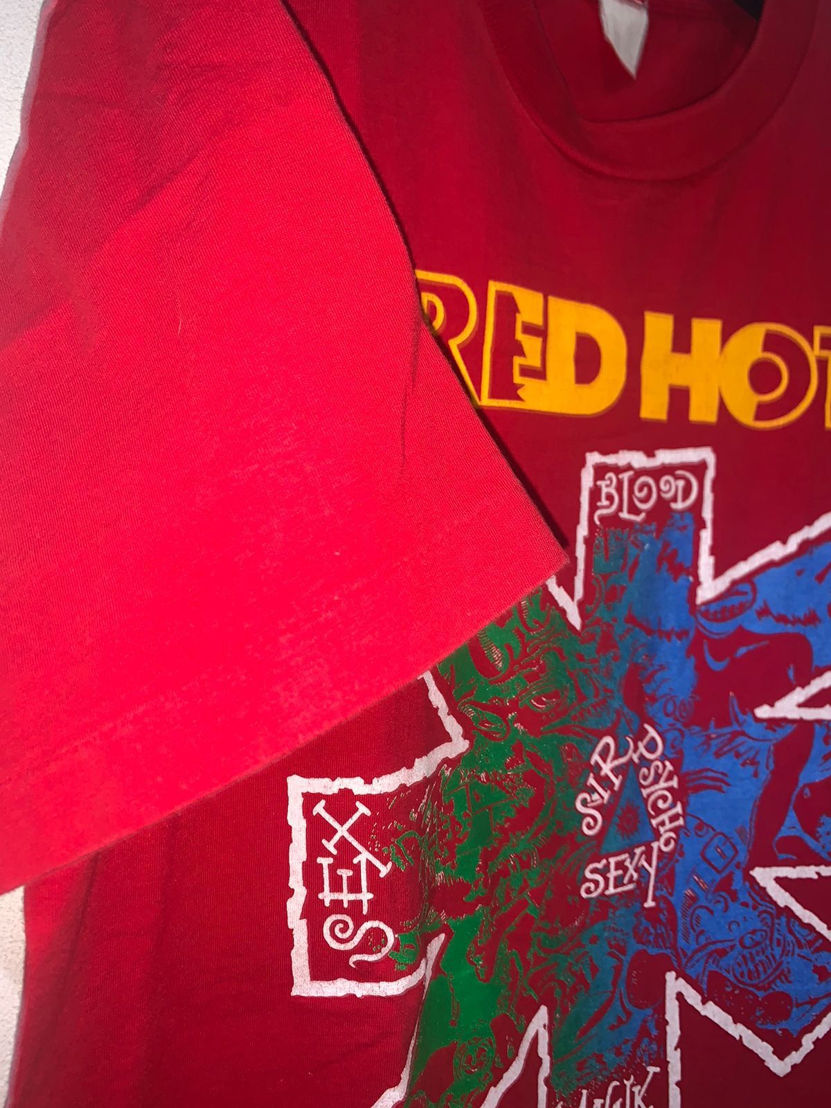 Band Tees Vintage 90s Red Hot Chili Peppers X Vision Street Wear,RHCP Size US L / EU 52-54 / 3 - 4 Thumbnail