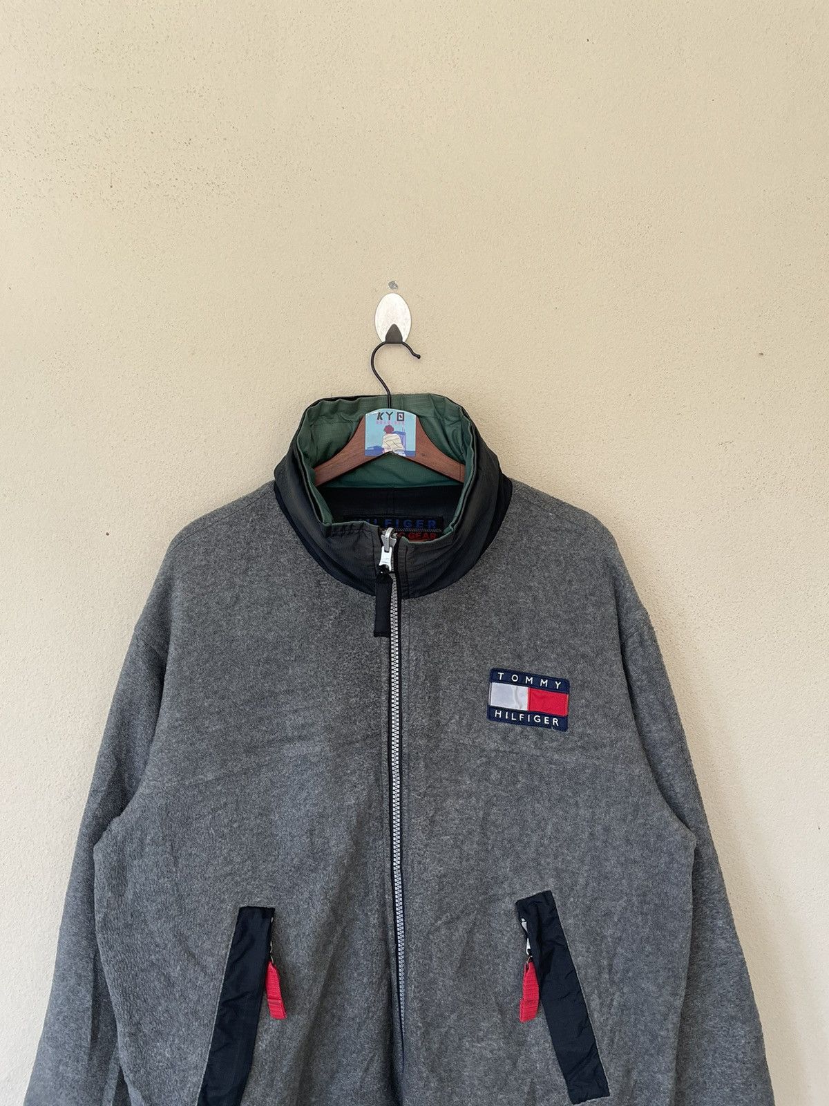 Tommy Hilfiger VINTAGE TOMMY HILFIGER REVERSIBLE JACKET Size US L / EU 52-54 / 3 - 10 Thumbnail
