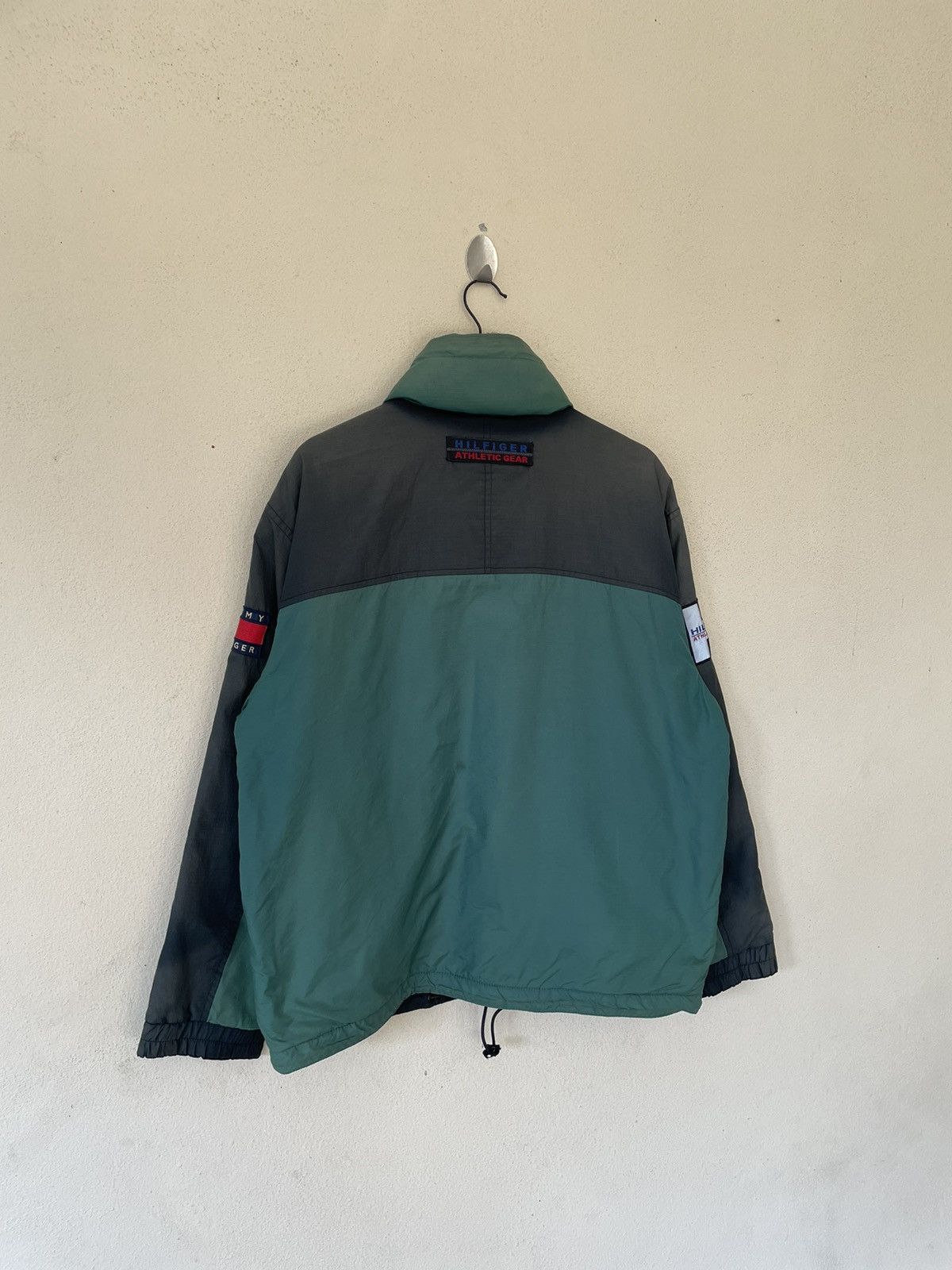 Tommy Hilfiger VINTAGE TOMMY HILFIGER REVERSIBLE JACKET Size US L / EU 52-54 / 3 - 12 Thumbnail