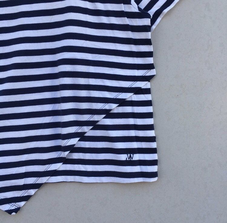 JW Anderson Dont buy yet ! Uniqlo Assymetric Crop Stripe Tees Size US L / EU 52-54 / 3 - 5 Thumbnail