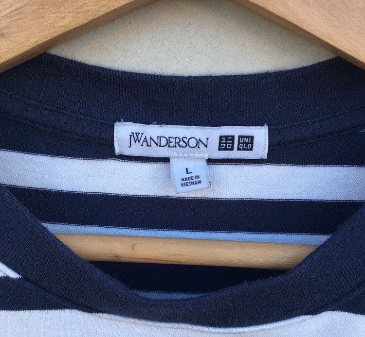 JW Anderson Dont buy yet ! Uniqlo Assymetric Crop Stripe Tees Size US L / EU 52-54 / 3 - 6 Thumbnail
