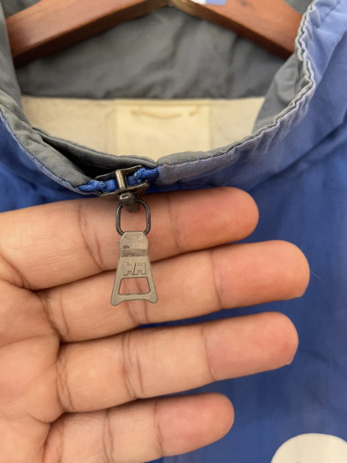 Helly Hansen × Vintage VINTAGE SUN FADED HELLY HANSEN NORWAY JACKET Size US L / EU 52-54 / 3 - 11 Thumbnail