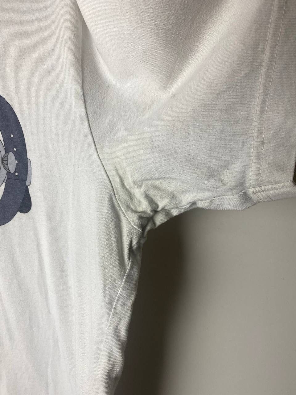 Disney × Uniqlo × Vintage Uniqlo Disney vintage t-shirt size M Size US M / EU 48-50 / 2 - 5 Thumbnail