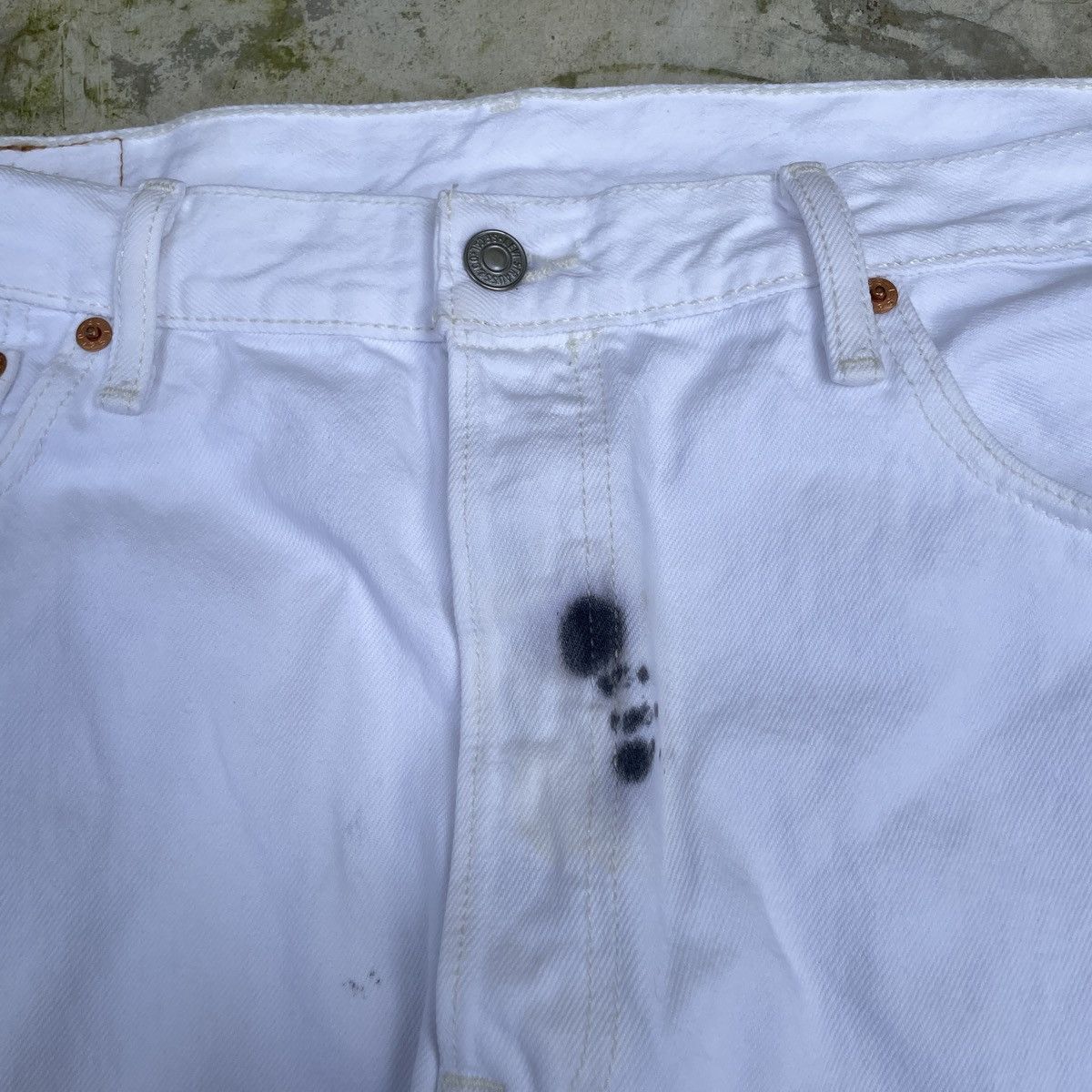 Levi's × Vintage Vintage Levi's 501 Faded White Jeans - wc 277 Size US 36 / EU 52 - 5 Thumbnail