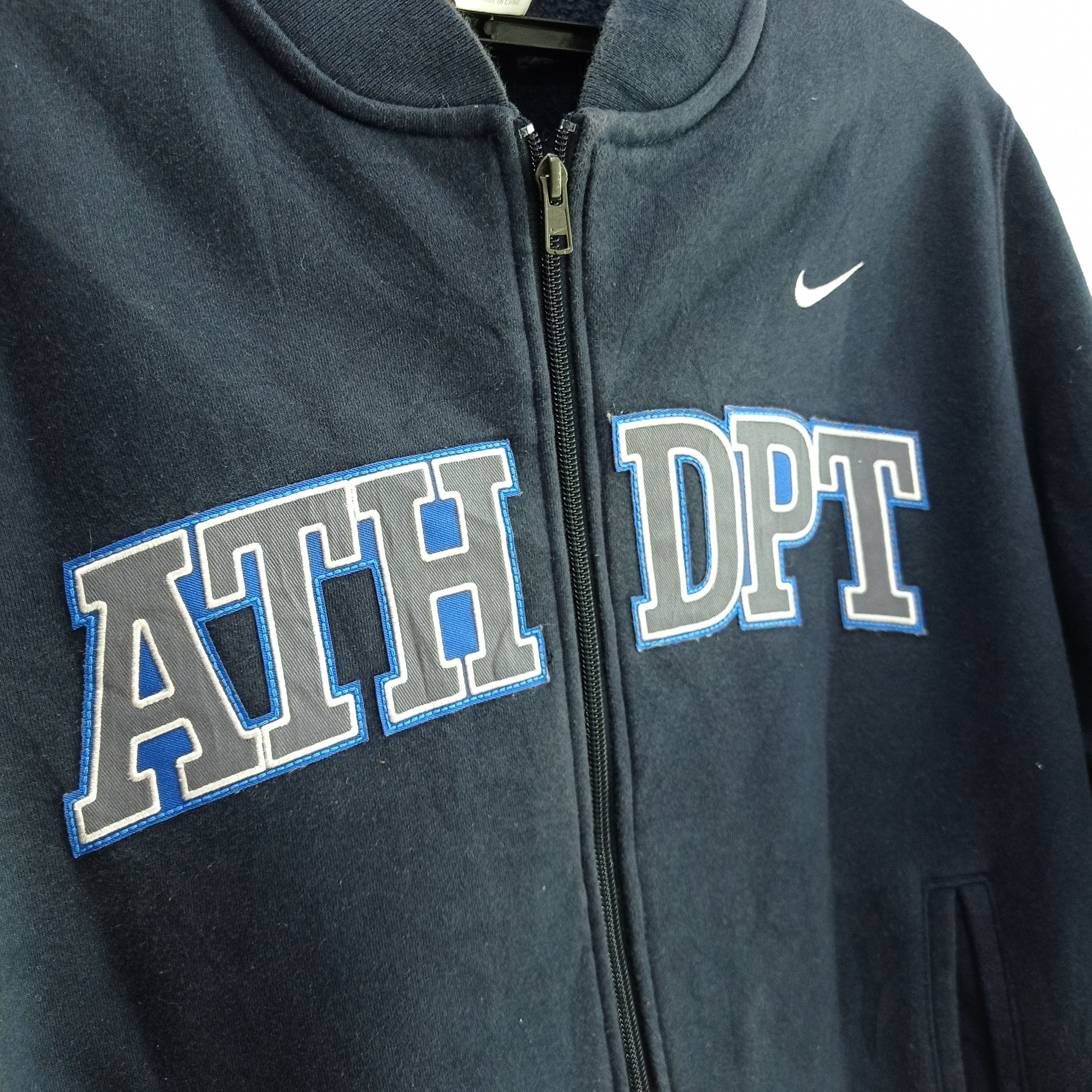 Nike Nike Sportswear Jacket Size US M / EU 48-50 / 2 - 16 Thumbnail