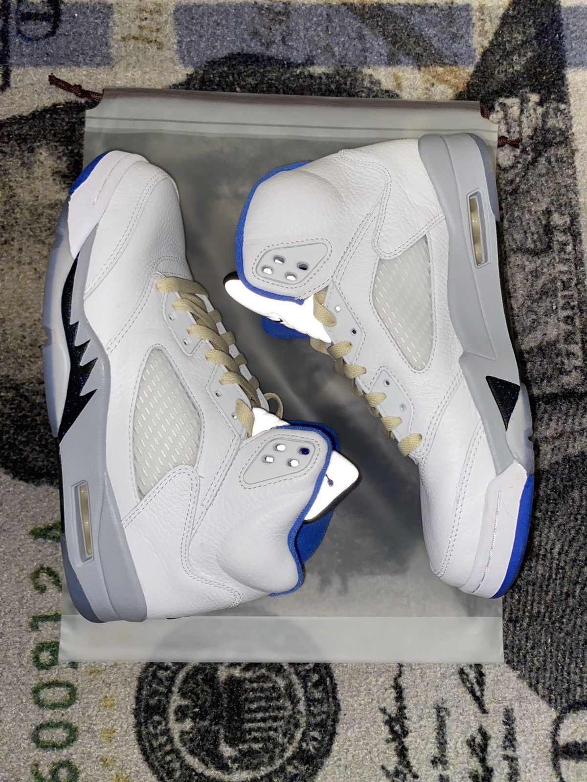 Jordan Brand × Nike Jordan 5 Retro White Stealth (2021) Size US 8.5 / EU 41-42 - 2 Thumbnail