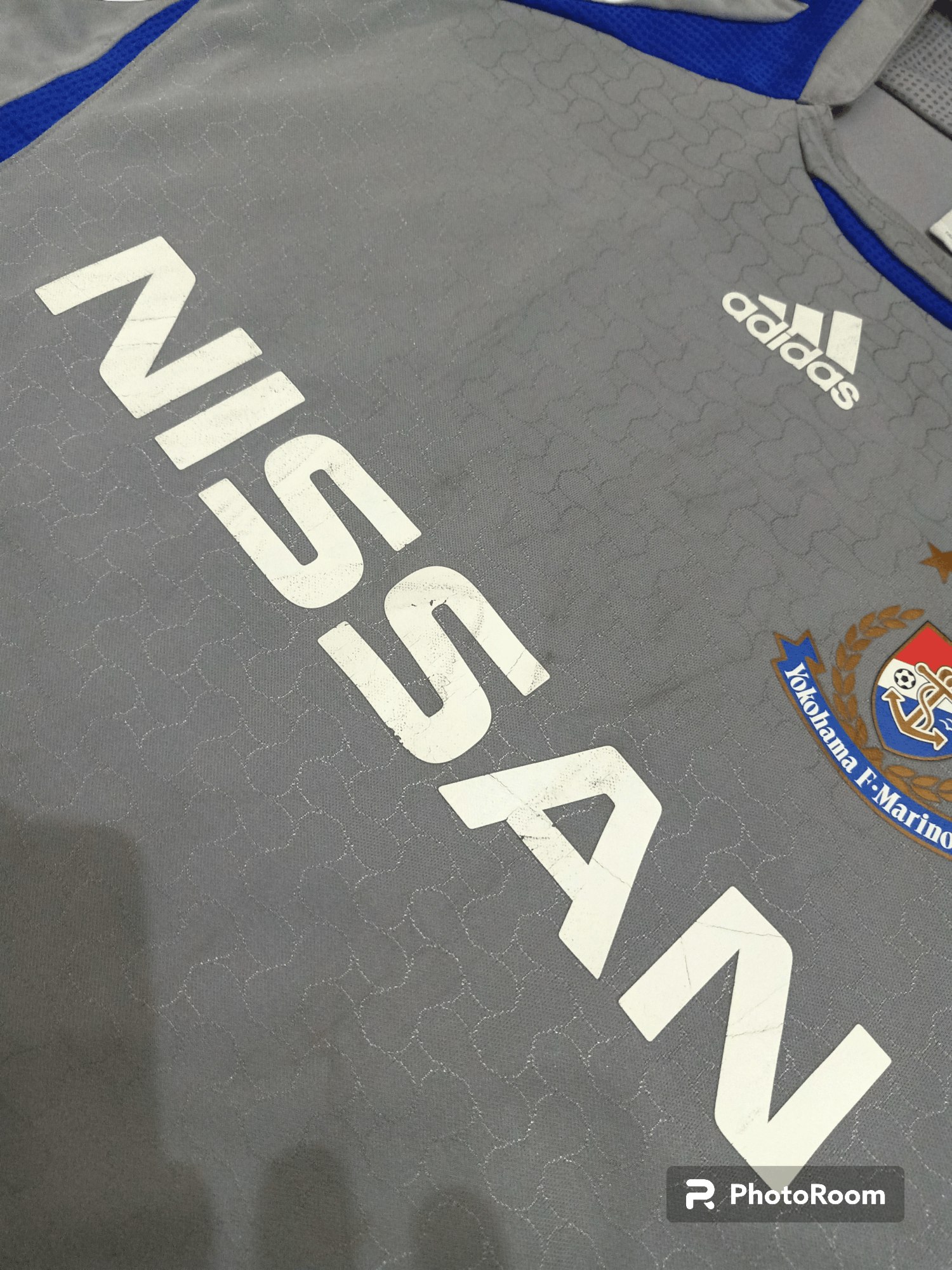 Adidas 2006 Yokohama F Marinos Goalkeeper GK Jersey Size US S / EU 44-46 / 1 - 6 Thumbnail