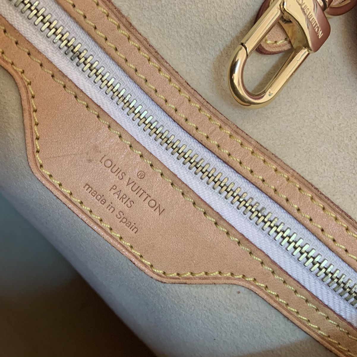 Louis Vuitton LOUIS VUITTON Hampstead MM Damier Azur Tote Bag Size ONE SIZE - 17 Thumbnail
