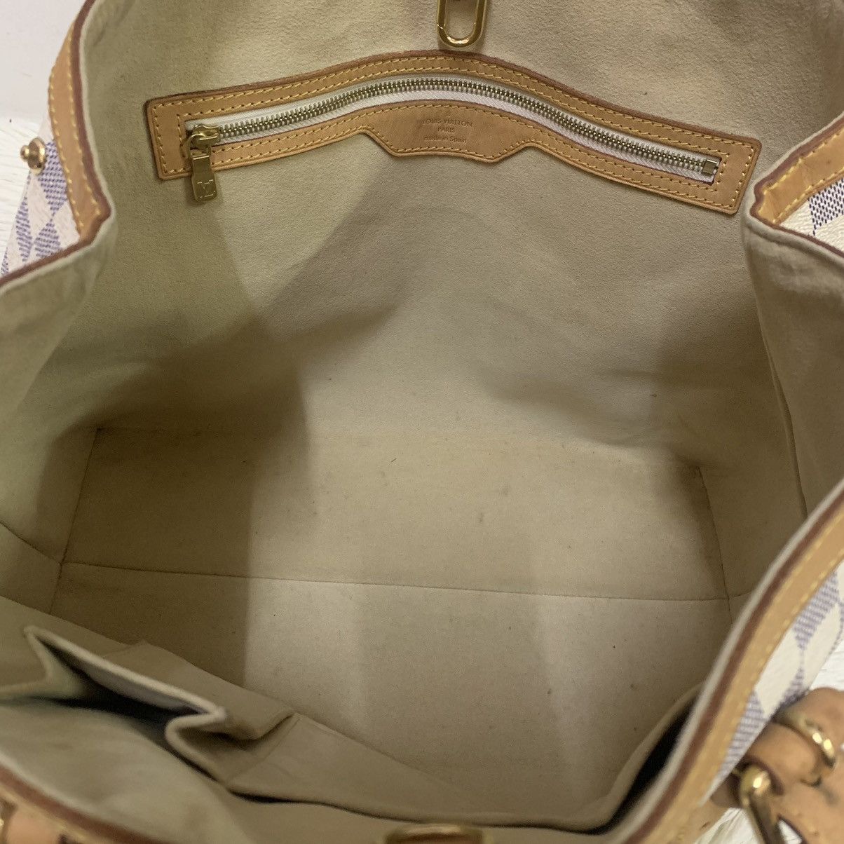 Louis Vuitton LOUIS VUITTON Hampstead MM Damier Azur Tote Bag Size ONE SIZE - 14 Thumbnail